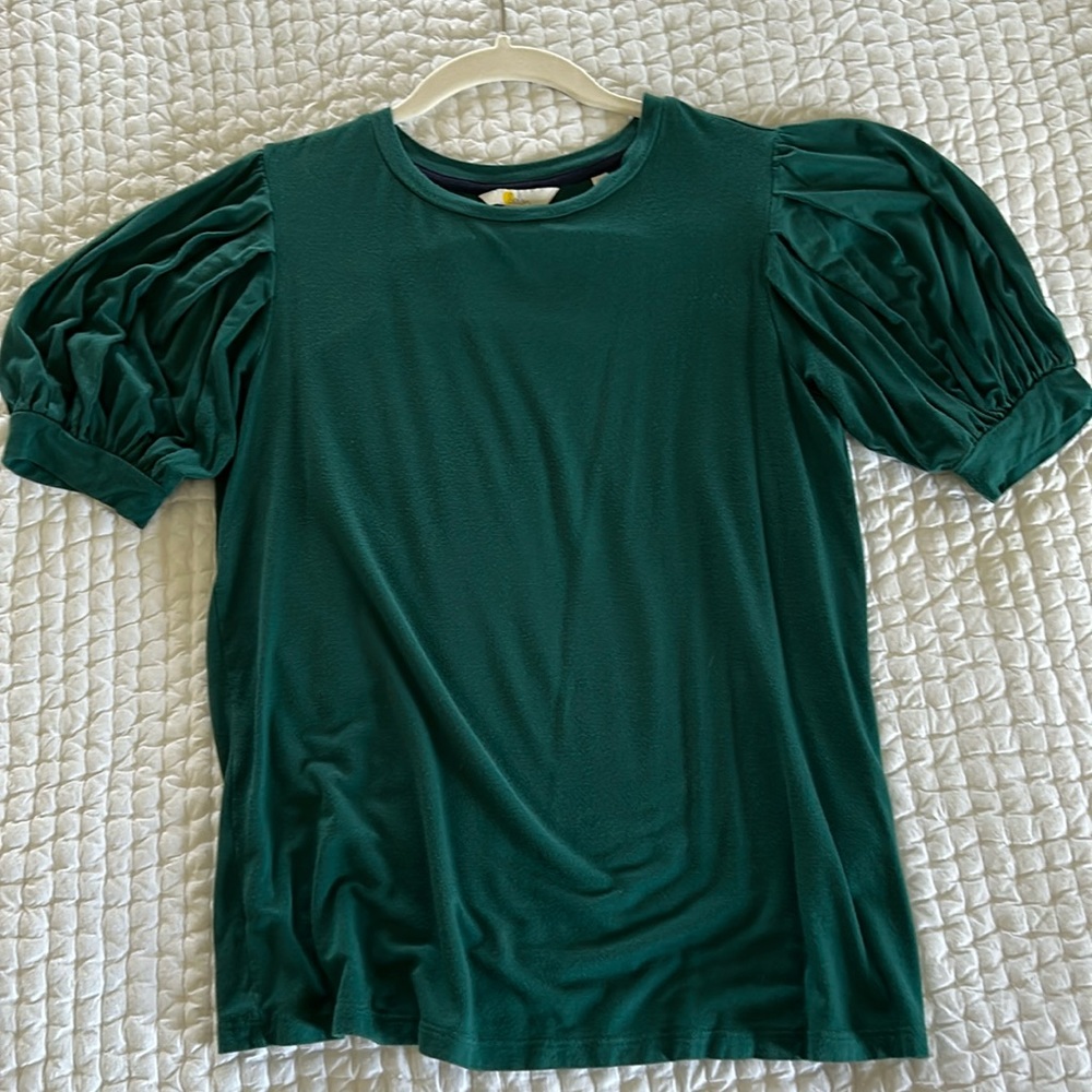 Boden top with banded puff sleeves